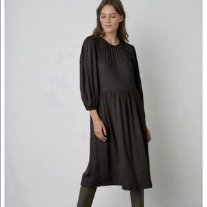 Anthropologie Velvet by Graham & Spencer Scarlet Dark Gray Soft Sweater Dress